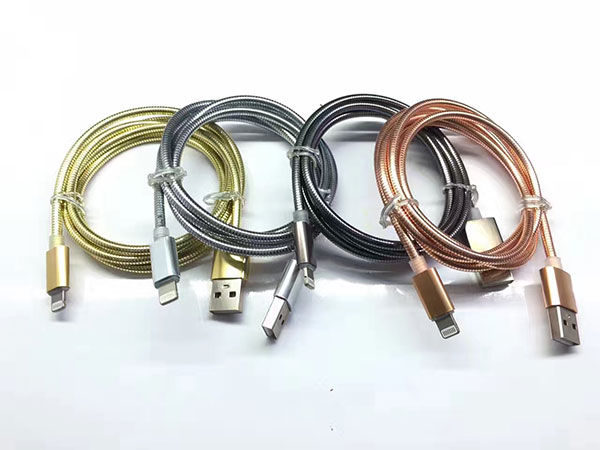 鍍金蘋(píng)果數(shù)據(jù)線(xiàn)